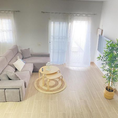 Homeforguest Two Bedroom Apartment With Pool And Terrace 科斯塔卡莱塔 外观 照片