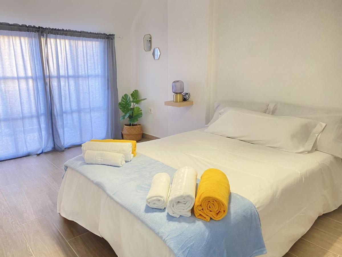 Homeforguest Two Bedroom Apartment With Pool And Terrace 科斯塔卡莱塔 外观 照片