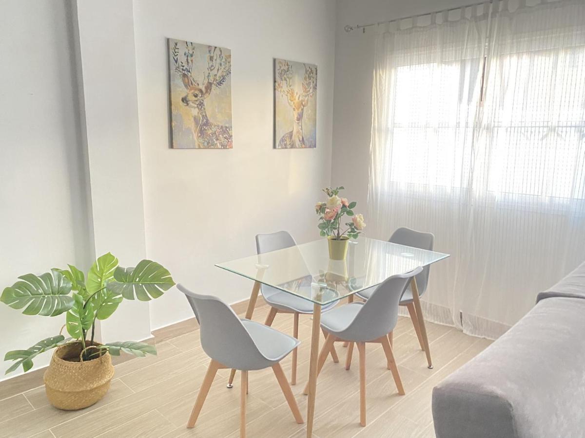 Homeforguest Two Bedroom Apartment With Pool And Terrace 科斯塔卡莱塔 外观 照片