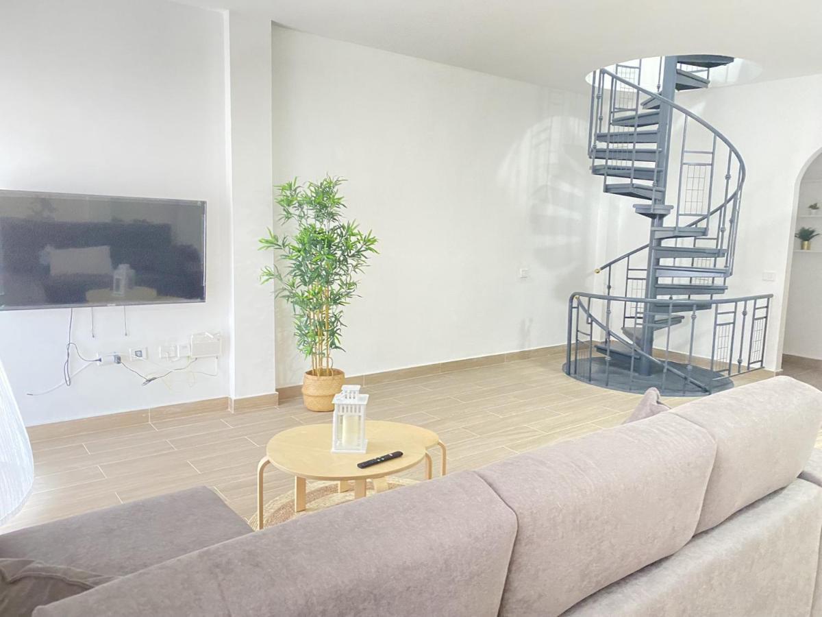 Homeforguest Two Bedroom Apartment With Pool And Terrace 科斯塔卡莱塔 外观 照片